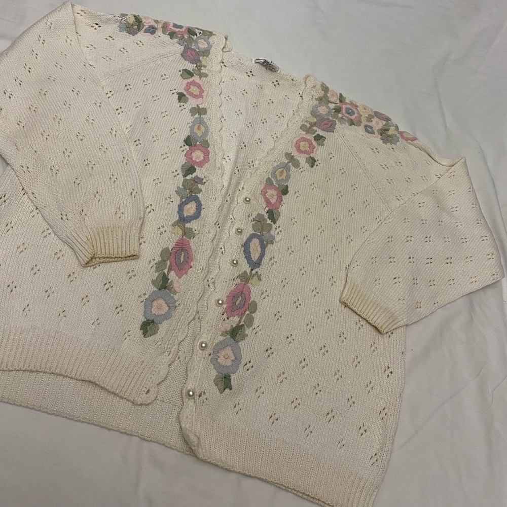 Selection Women’s Knit Cardigan with flowers